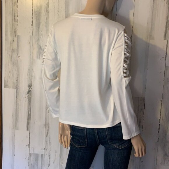 B8  - Size large CBR White Long Sleeve Tee Shirt - Picture 7 of 8